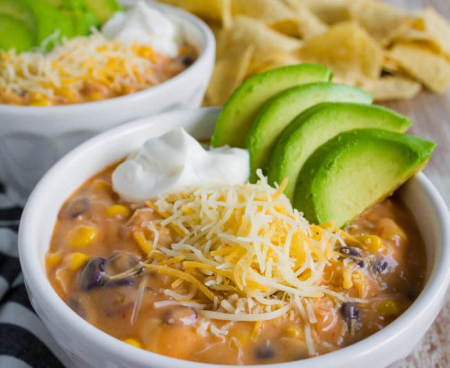 Slow Cooker Chicken Tortilla Soup